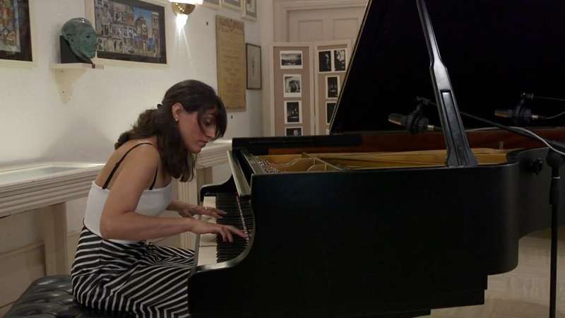 Lisa Molinaro, Chopin