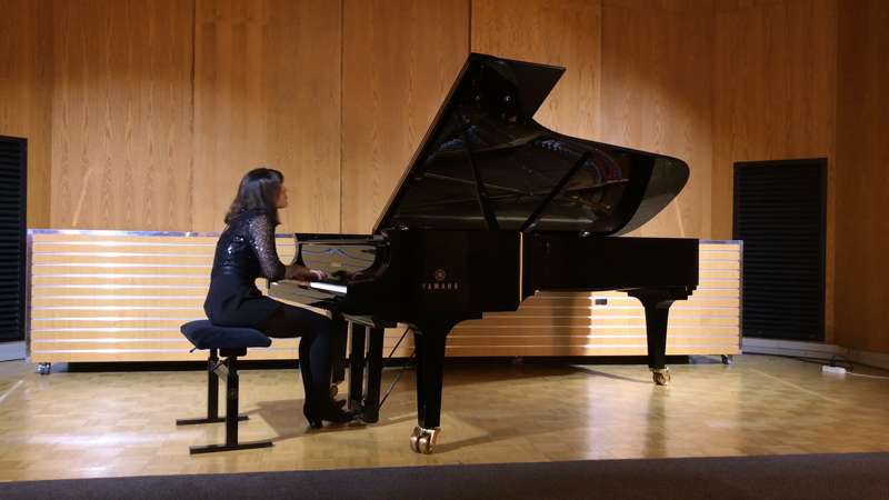Lisa Molinaro, Salle Yamaha di Parigi (2017)